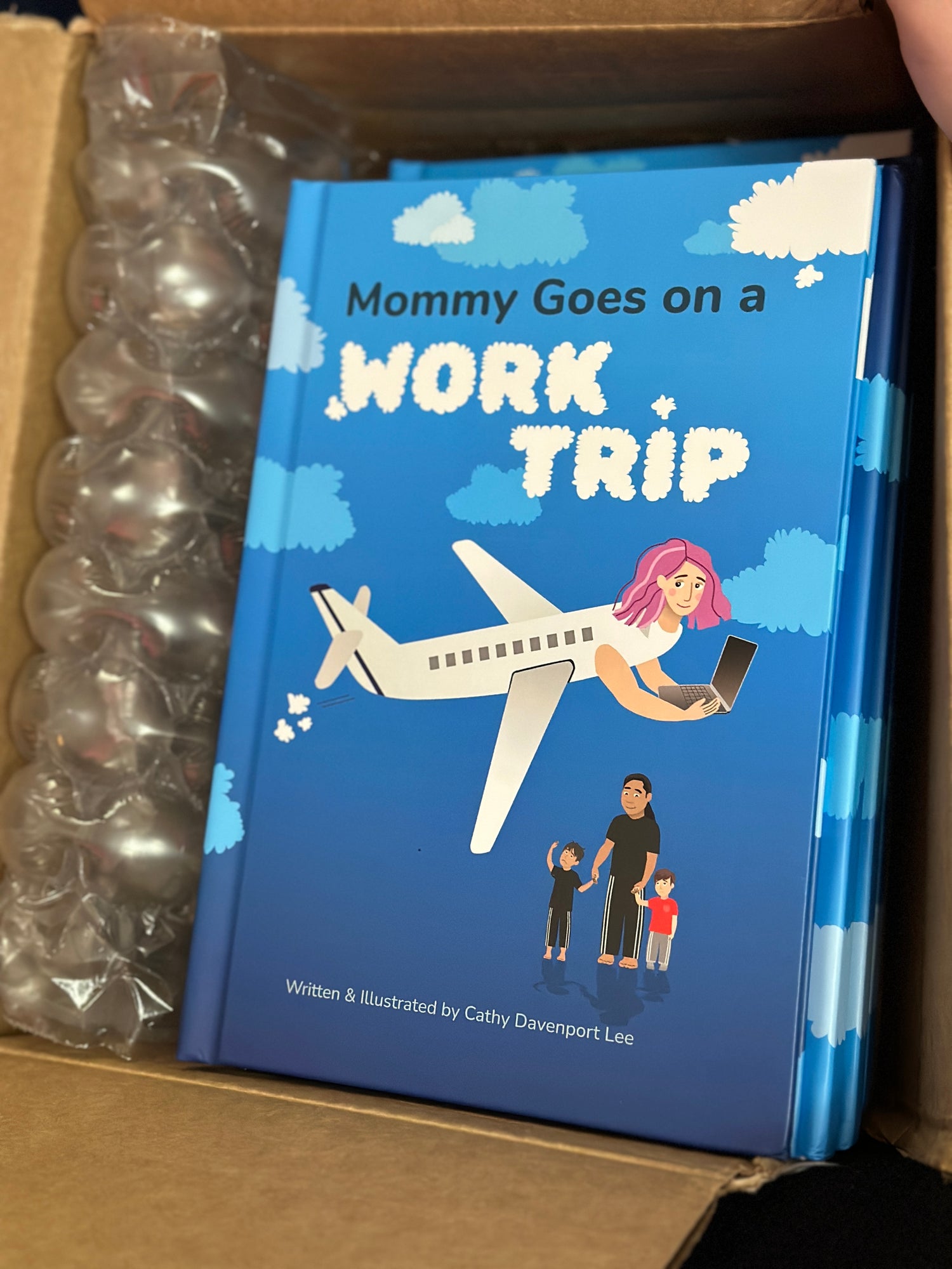 Mommy Goes on a Work Trip (Hardcover & Hand-signed)